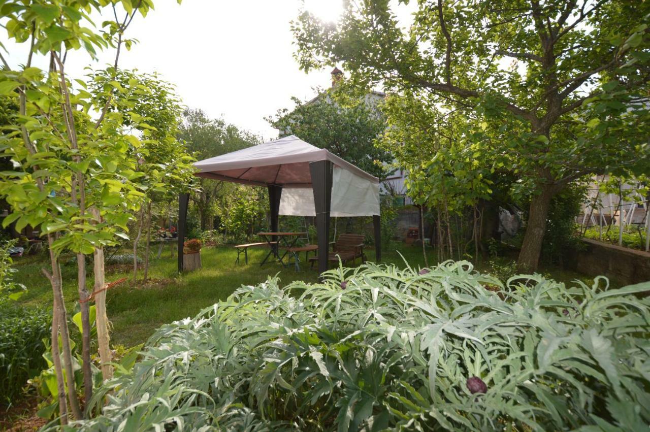 Apartment "Monte" Pula Exterior photo